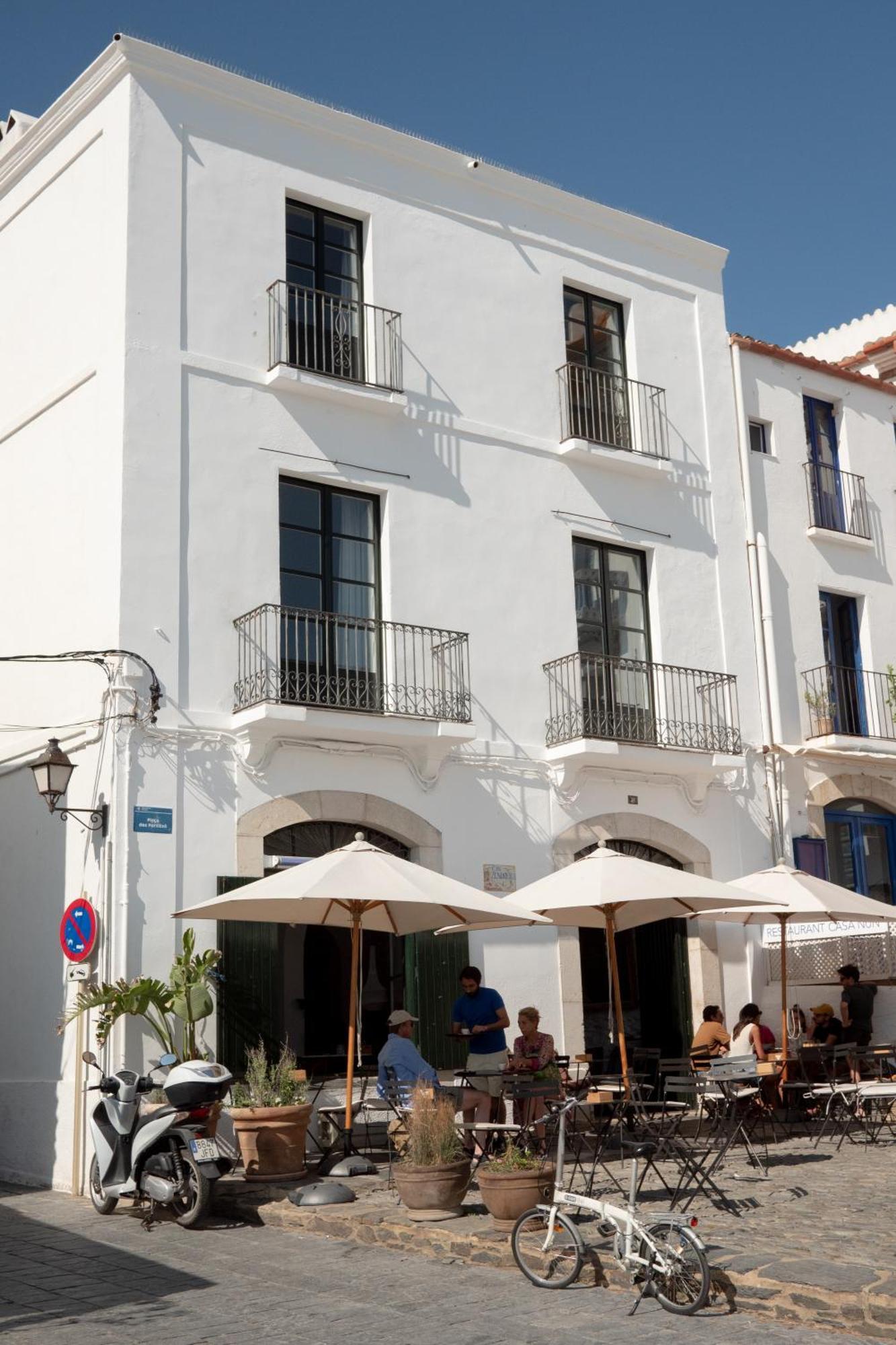 Can Set Cadaques Bagian luar foto