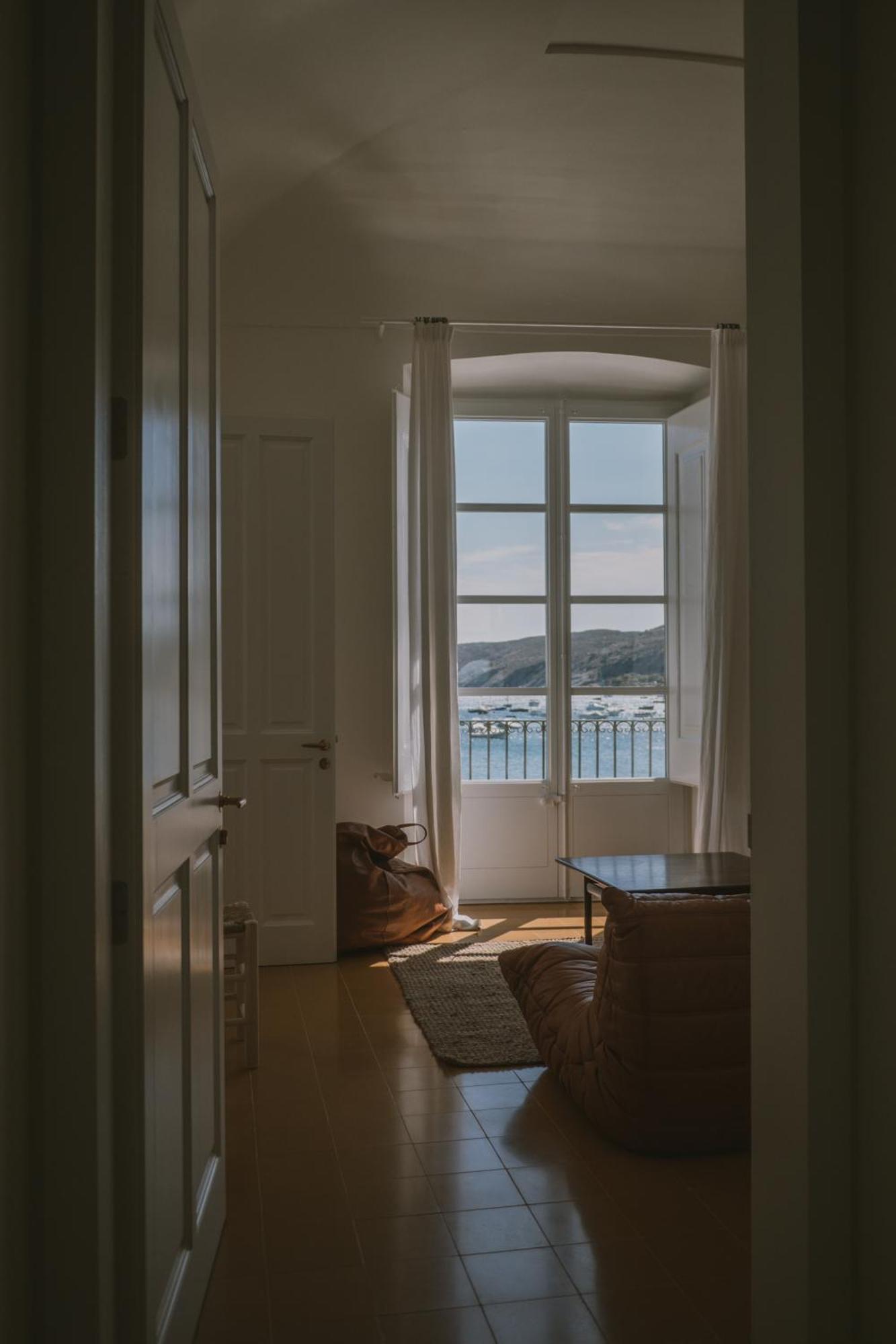 Can Set Cadaques Bagian luar foto